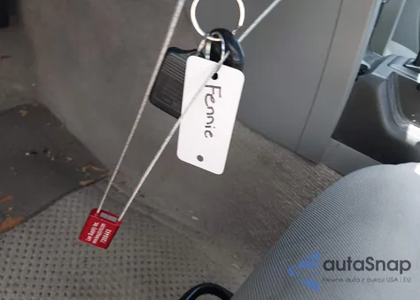 2006 Ford Mustang V6 from USA, damaged, VIN 1ZVFT80N465214851